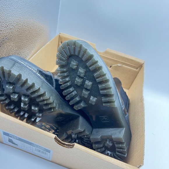 Dr. Martens Rozalie Distressed Patent Chelsea boots women’s size 9 - Picture 9 of 9